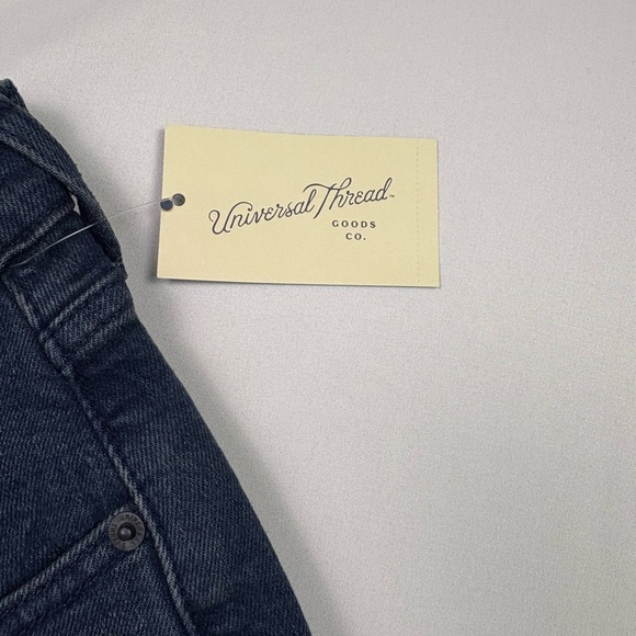 Universal Thread Mid Rise 80s Slim Jeans Size 2 Dark Wash NWT Stretch - Picture 2 of 11